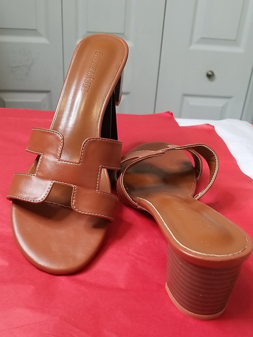 STRATUXX KRAZE Sling Back Pumps Women's Size 10 Brown 2 1/4 Inch Heel EUC